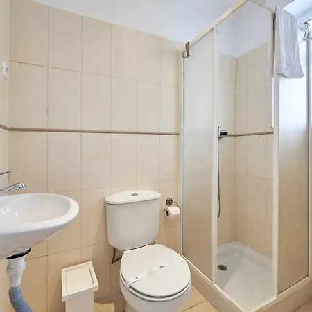 Berna 35 Guest house Lisbon